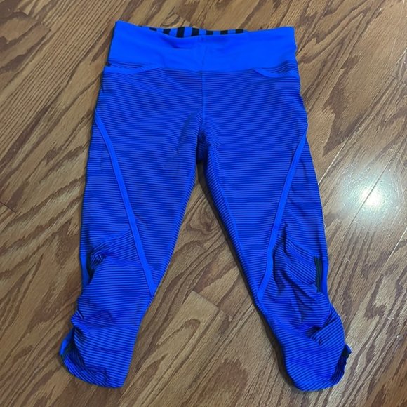 Blue  Lululemon Wunder Cropped Leggings - Picture 1 of 6
